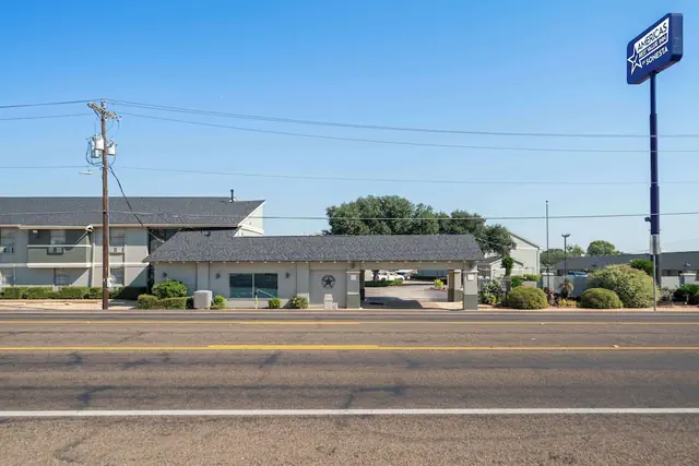 Photo 1 - Americas Best Value Inn & Suites Brenham