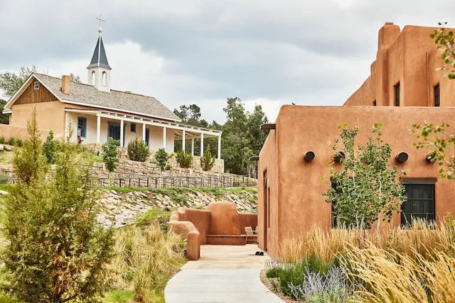 Photo 1 - Bishop's Lodge, Auberge Collection
