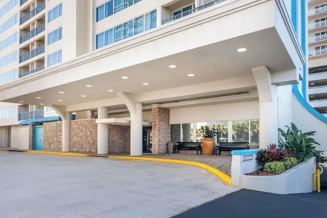 Photo 1 - Hilton Vacation Club Daytona Beach Regency