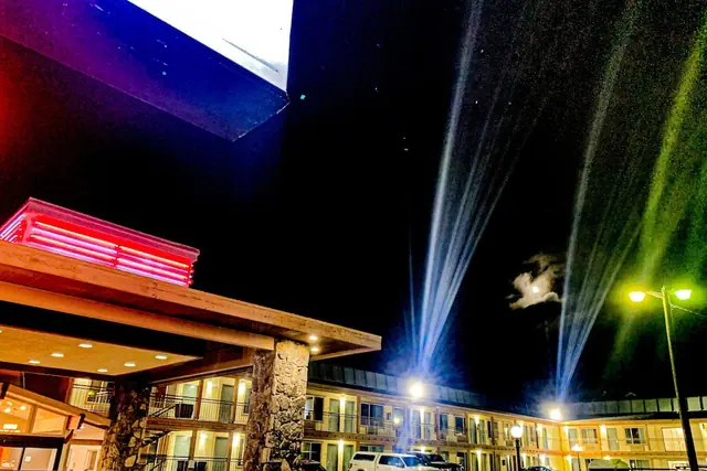 Photo 1 - Econo Lodge Inn & Suites Winnemucca