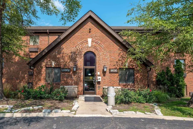 Photo 1 - MainStay Suites Indianapolis Northwest - College Park