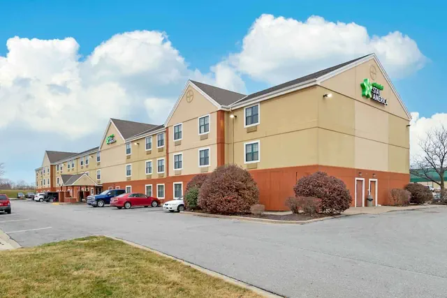 Photo 1 - Extended Stay America Suites Kansas City Airport