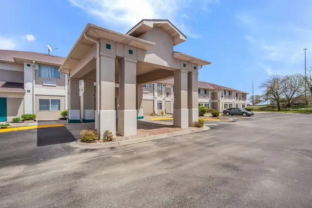 Photo 1 - Quality Inn & Suites Omaha Chalco