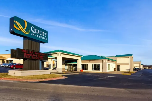 Photo 1 - Quality Inn & Suites Moline - Quad Cities