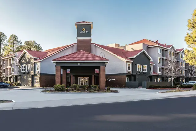 Photo 1 - La Quinta Inn & Suites by Wyndham Flagstaff