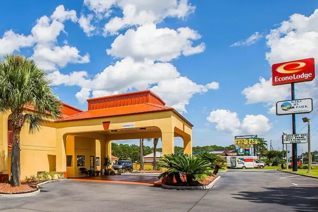 Photo 1 - Econo Lodge Kingsland