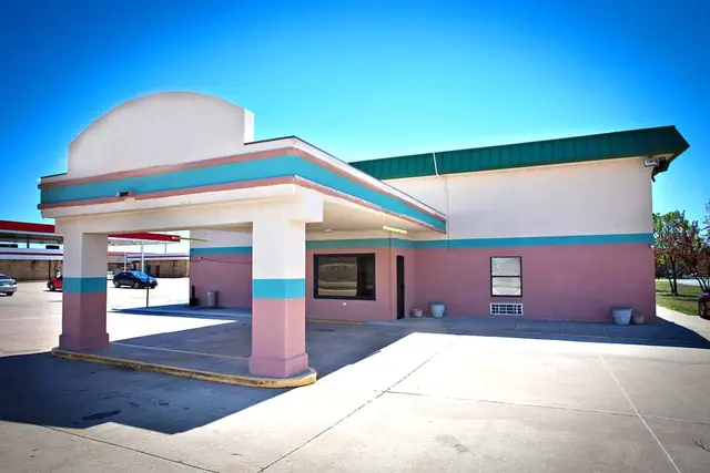 Photo 1 - Days Inn by Wyndham Park City Kansas