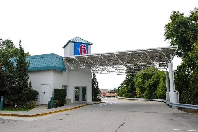 Photo 1 - Motel 6 Warwick, RI - Providence Airport - I-95