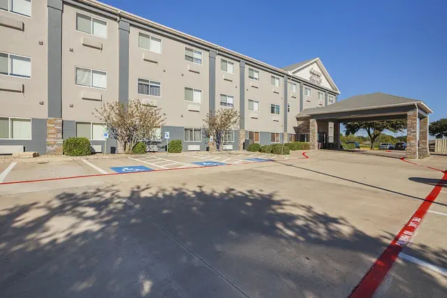 Photo 1 - Comfort Suites Lewisville - Dallas
