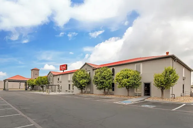 Photo 1 - Red Roof Inn Dumas