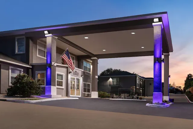 Photo 1 - Days Inn by Wyndham Suites Fredericksburg