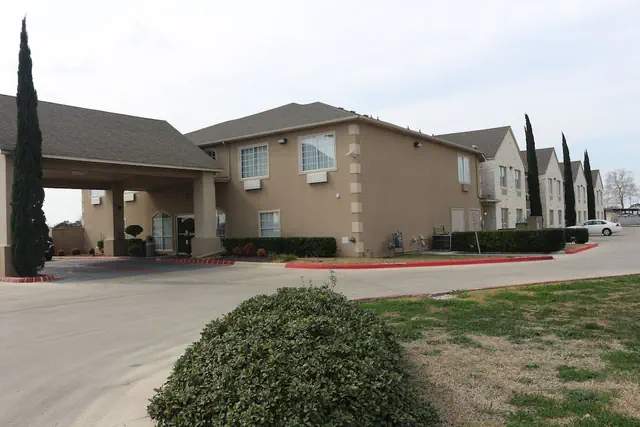 Photo 1 - Comfort Suites New Braunfels - San Antonio Area
