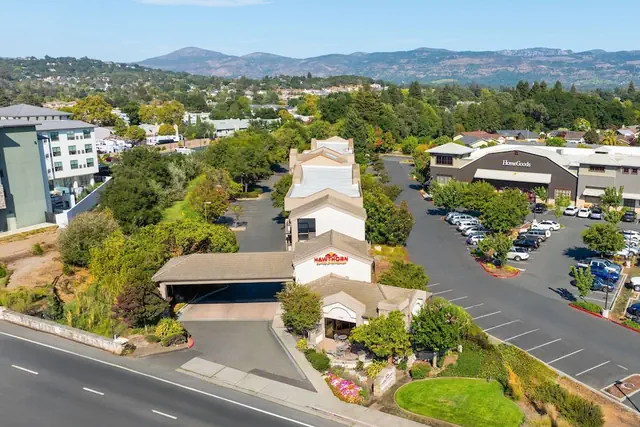 Photo 1 - Hawthorn Suites by Wyndham Napa Valley