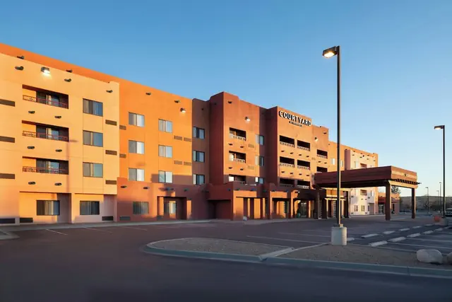 Photo 1 - Courtyard by Marriott Farmington