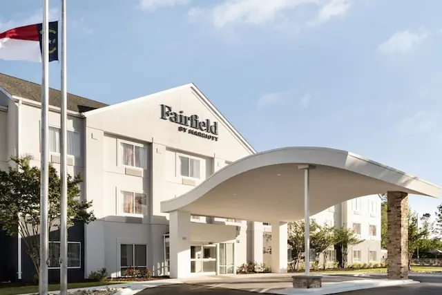 Photo 1 - Fairfield Inn & Suites by Marriott Jacksonville