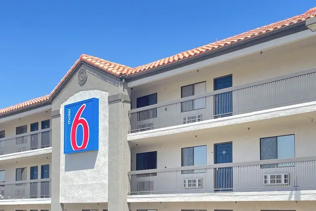 Photo 1 - Motel 6 Barstow, CA - Mojave Desert Stop - I-15
