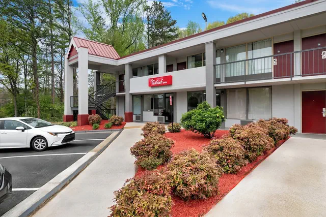 Photo 1 - Red Roof Inn Charlotte - Airport