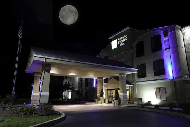 Photo 1 - Holiday Inn Express Hotel & Suites Plymouth by IHG