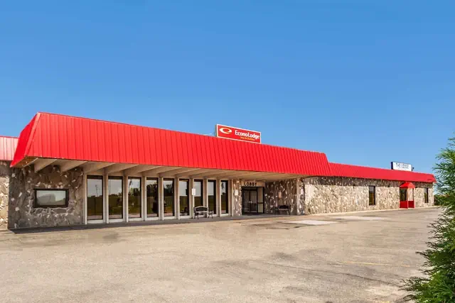 Photo 1 - Econo Lodge Inn & Suites Brookings