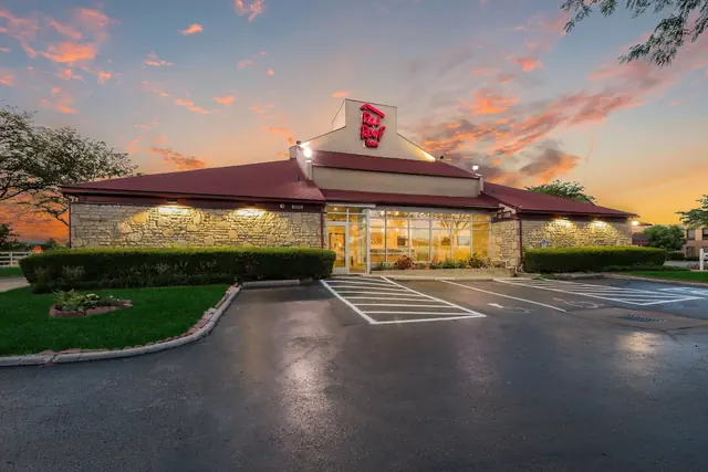 Photo 1 - Red Roof Inn Columbus - Grove City