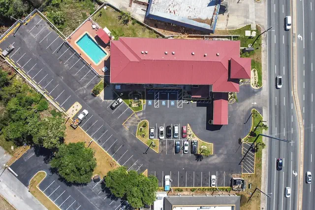 Photo 1 - Wingate by Wyndham Leesburg Florida