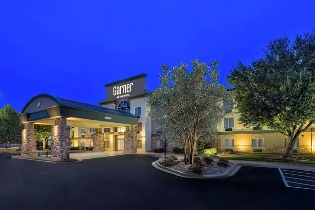 Photo 1 - Garner Hotel Longview South by IHG