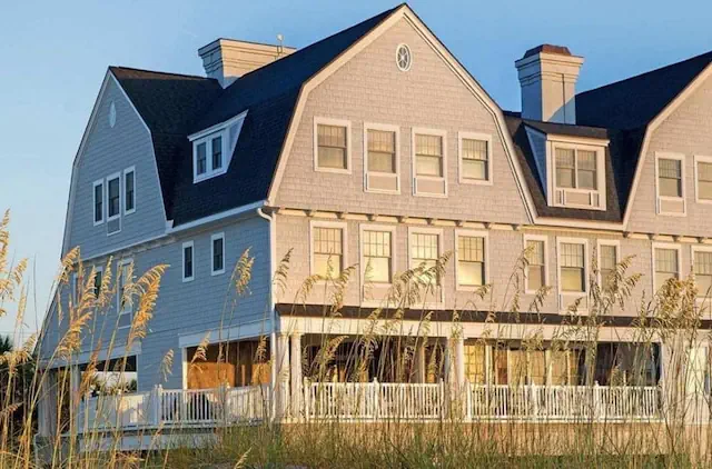 Photo 1 - Elizabeth Pointe Lodge