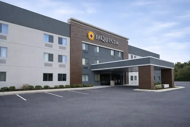 Photo 1 - La Quinta Inn & Suites by Wyndham Stevens Point