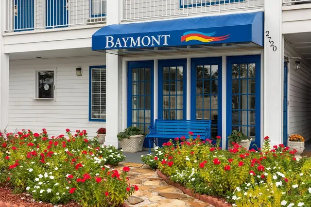 Photo 1 - Baymont by Wyndham Albany at Albany Mall