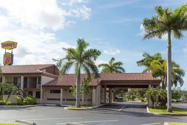 Photo 1 - Super 8 by Wyndham Riviera Beach West Palm Beach