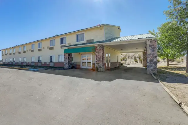Photo 1 - Motel 6 Truth Or Consequences, NM