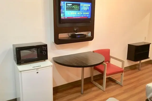 Photo 1 - Americas Best Value Inn Globe AZ