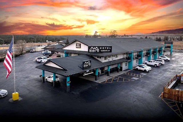 Photo 1 - Hotel Elev8 Flagstaff, Trademark Collection by Wyndham
