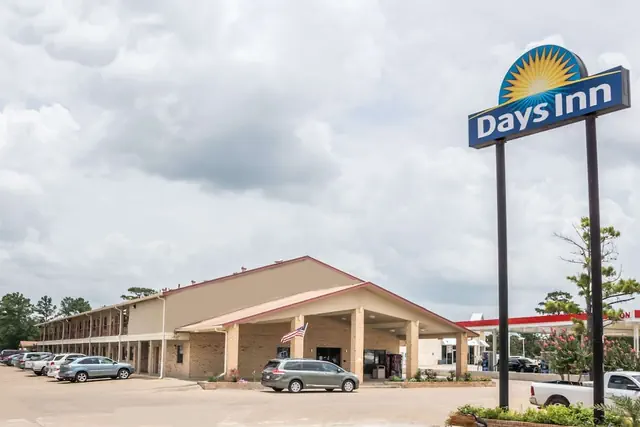 Photo 1 - Days Inn by Wyndham Bastrop