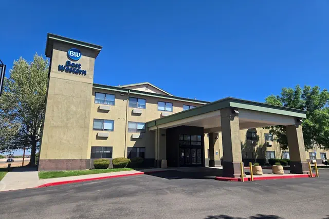 Photo 1 - Best Western North I-25 Hotel