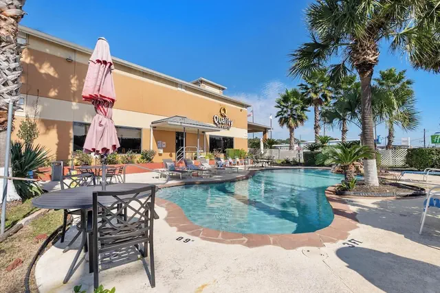 Photo 1 - Quality Inn & Suites Seabrook - NASA - Kemah