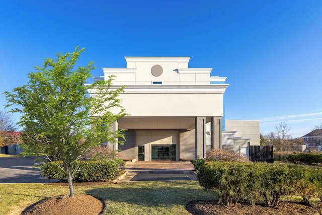 Photo 1 - Holiday Inn Express & Suites Leesburg - Historic District by IHG