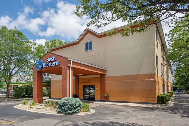 Photo 1 - Best Western Des Plaines/O’Hare