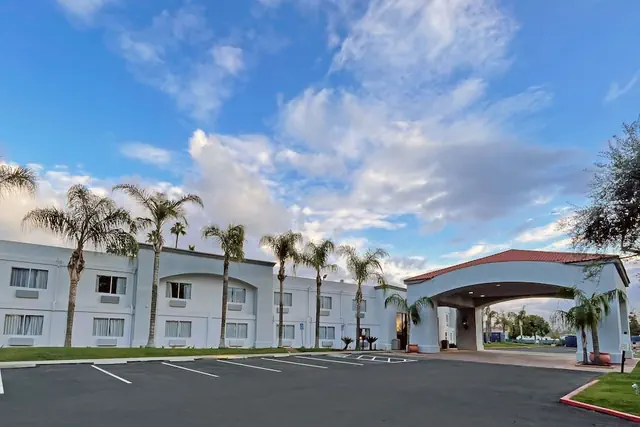 Photo 1 - Hourglass Hotel, Trademark Collection by Wyndham