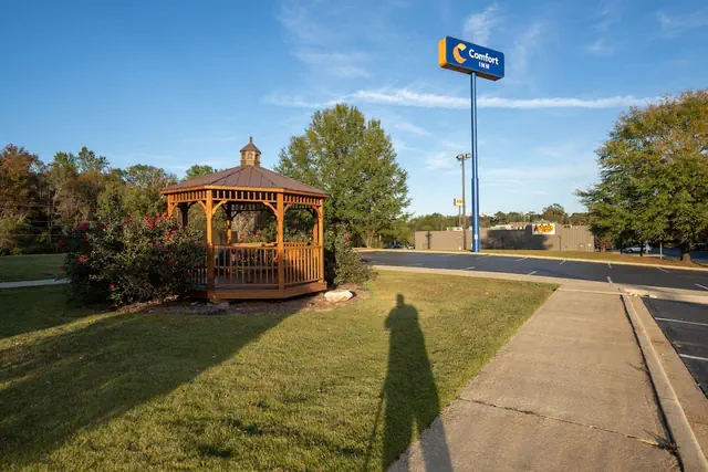 Photo 1 - Comfort Inn Opelika - Auburn
