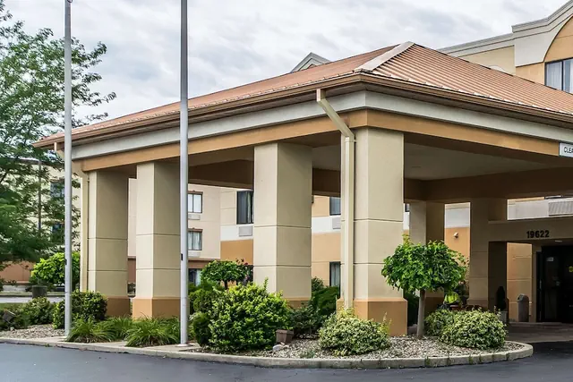 Photo 1 - Quality Inn & Suites Evansville North
