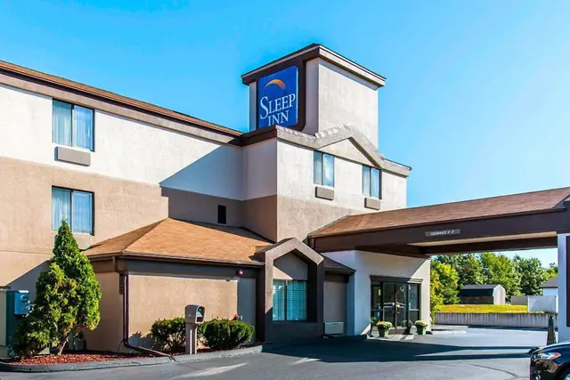 Photo 1 - Sleep Inn Midland - Bay City West