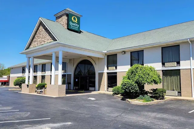 Photo 1 - Quality Inn & Suites Somerset Downtown