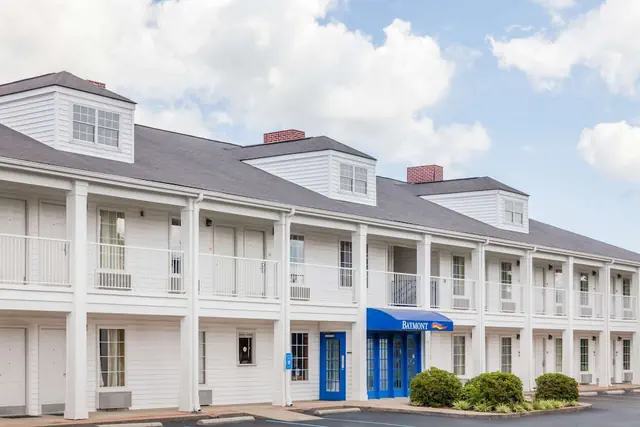 Photo 1 - Baymont by Wyndham Florence/Muscle Shoals