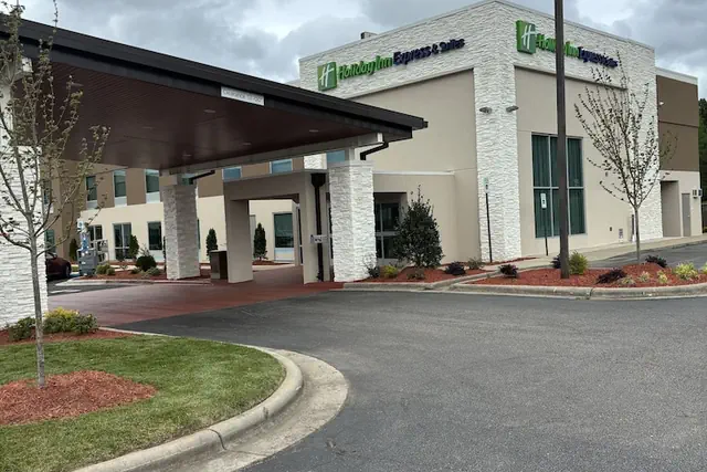 Photo 1 - Holiday Inn Express Hotel & Suites Wilson - Hayes Place by IHG