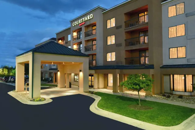 Photo 1 - Courtyard by Marriott Beckley