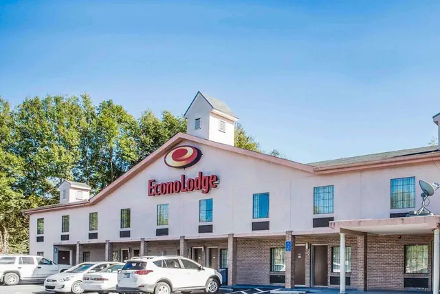 Photo 1 - Econo Lodge Jonesboro - Atlanta South