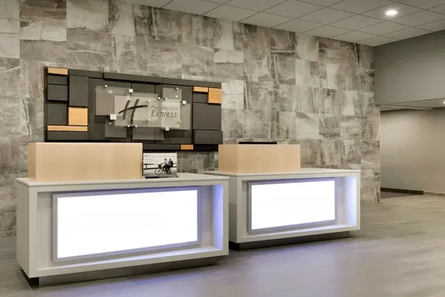 Photo 1 - Holiday Inn Express Williamsbrg Busch Gardens Area by IHG