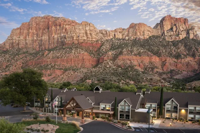 Photo 1 - Hyatt Place Springdale/Zion National Park