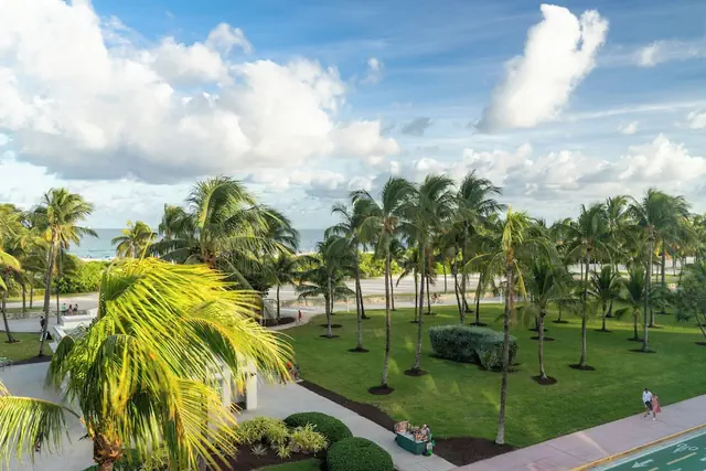 Photo 1 - Eurostars Winter Haven
